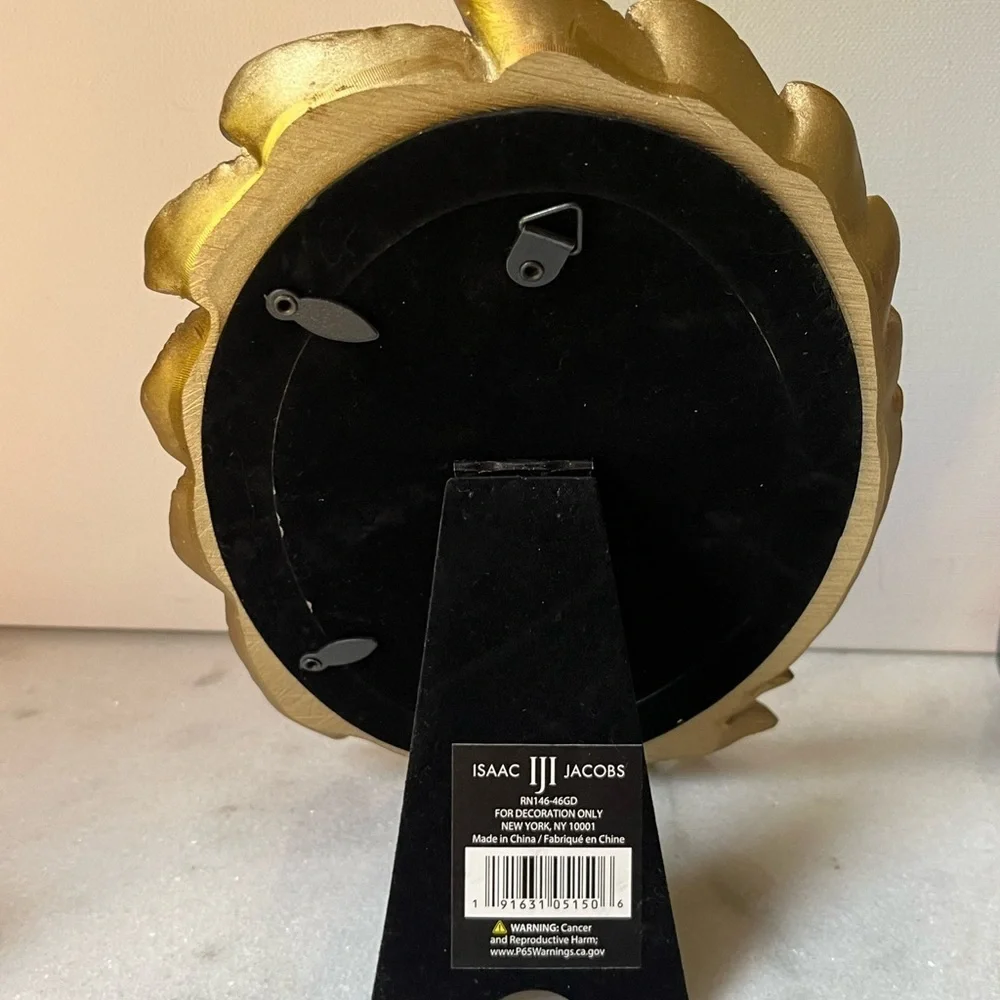 Peacock shape gold picture frame for 4”x6”